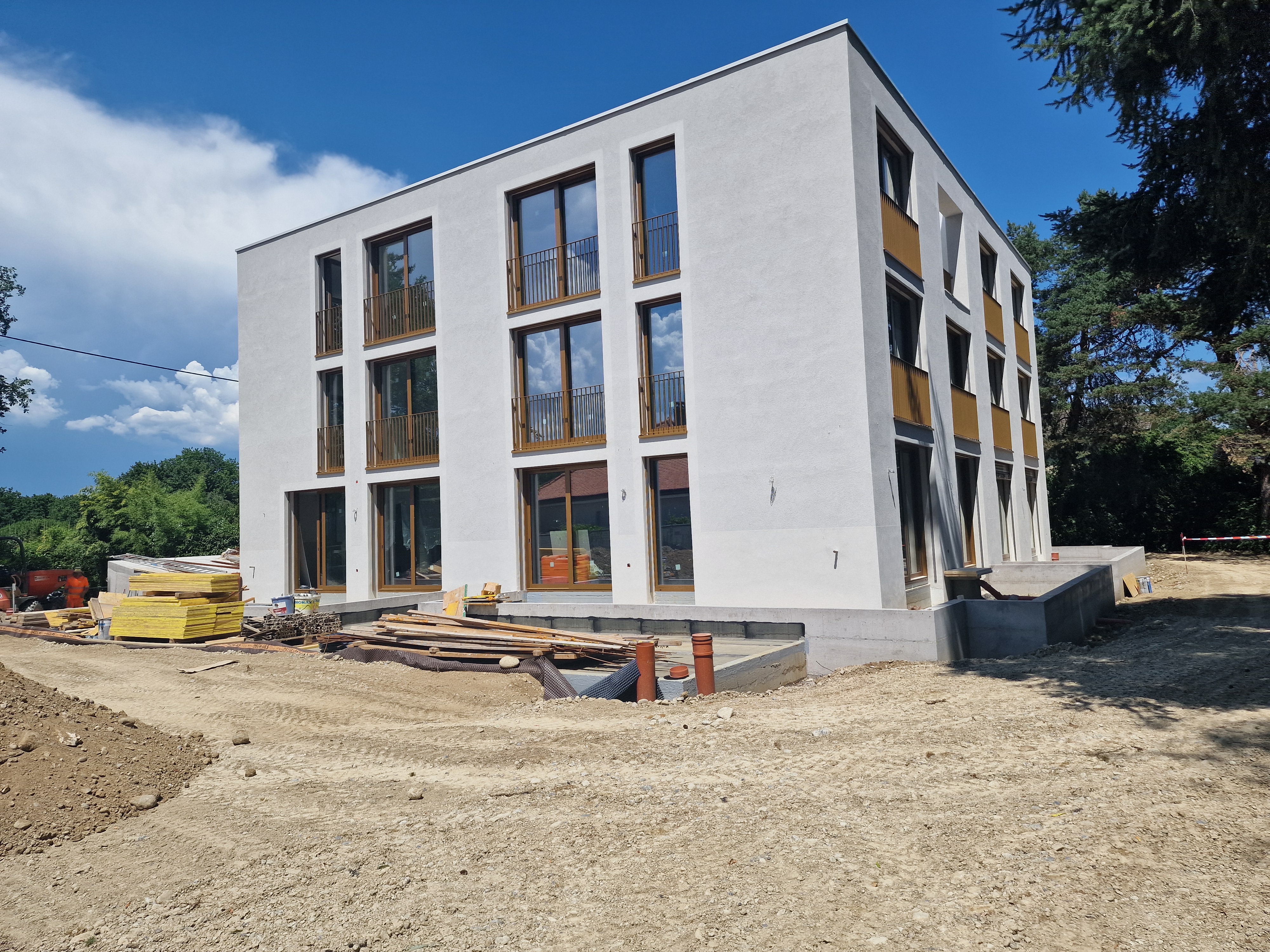 les évaux, onex · 02